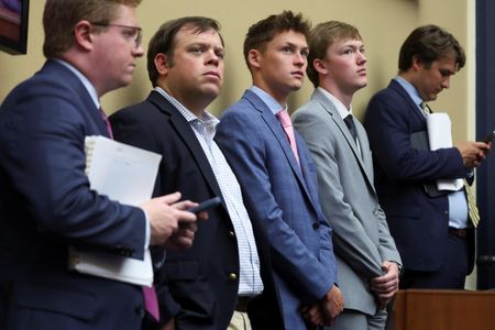 tagreuters.com2025binary_LYNXMPEL5N0YX-VIEWIMAGE