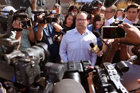 tagreuters.com2025binary_LYNXMPEL610XN-VIEWIMAGE