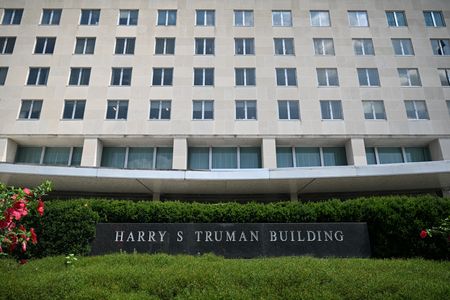 tagreuters.com2025binary_LYNXMPEL6A0OV-VIEWIMAGE