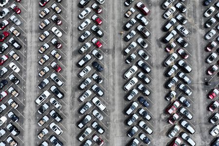 tagreuters.com2025binary_LYNXMPEL6B0A5-VIEWIMAGE