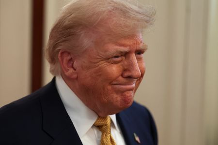 tagreuters.com2025binary_LYNXMPEL6F118-VIEWIMAGE