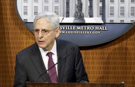 tagreuters.com2025binary_LYNXMPEL6K112-VIEWIMAGE