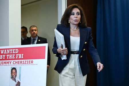 tagreuters.com2025binary_LYNXMPEL7B0XR-VIEWIMAGE