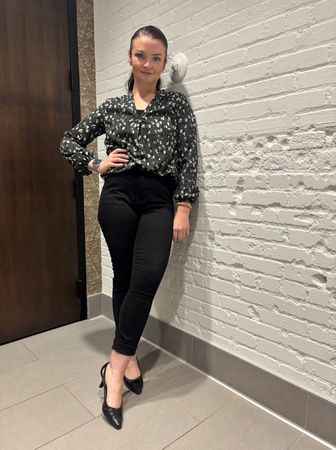 tagreuters.com2025binary_LYNXMPEL7C0DF-VIEWIMAGE