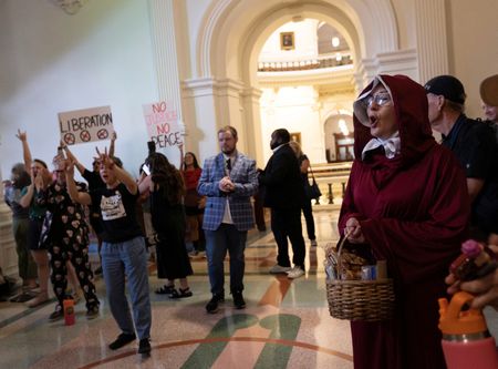 tagreuters.com2025binary_LYNXMPEL7I0ST-VIEWIMAGE