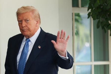 tagreuters.com2025binary_LYNXMPEL7K0WF-VIEWIMAGE