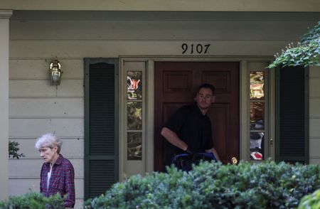 tagreuters.com2025binary_LYNXMPEL7L0IF-VIEWIMAGE