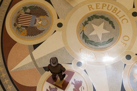 tagreuters.com2025binary_LYNXMPEL7L0QU-VIEWIMAGE