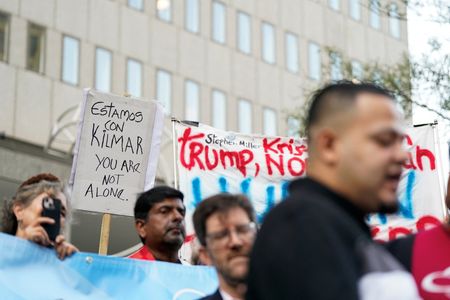 tagreuters.com2025binary_LYNXMPEL7Q0PD-VIEWIMAGE