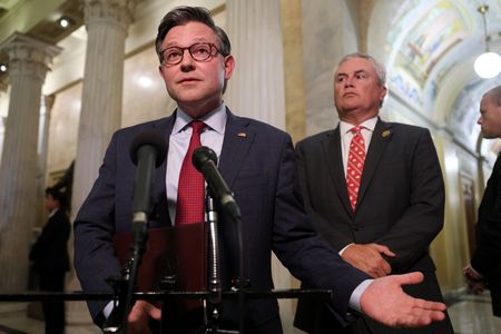 tagreuters.com2025binary_LYNXMPEL8113Z-VIEWIMAGE