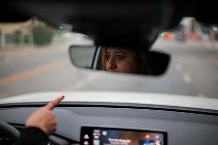 tagreuters.com2025binary_LYNXMPEL820K3-VIEWIMAGE