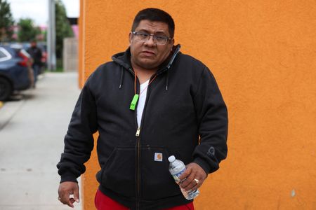 tagreuters.com2025binary_LYNXMPEL9M0S5-VIEWIMAGE