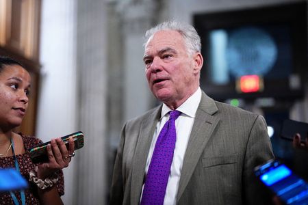 tagreuters.com2025binary_LYNXMPELA906E-VIEWIMAGE