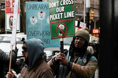 tagreuters.com2025binary_LYNXMPELAC0WU-VIEWIMAGE