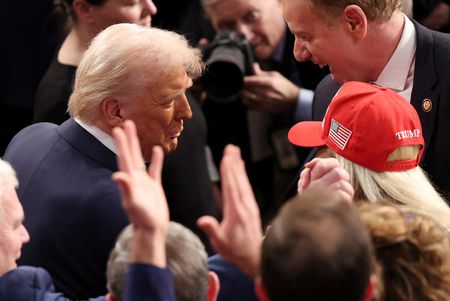 tagreuters.com2025binary_LYNXMPELAJ0L9-VIEWIMAGE