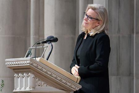 tagreuters.com2025binary_LYNXMPELAJ103-VIEWIMAGE