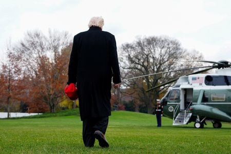 tagreuters.com2025binary_LYNXMPELAL0EO-VIEWIMAGE