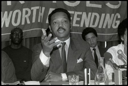 tagreuters.com2025binary_LYNXMPELAO03C-VIEWIMAGE