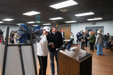 tagreuters.com2025binary_LYNXMPELAS00V-VIEWIMAGE