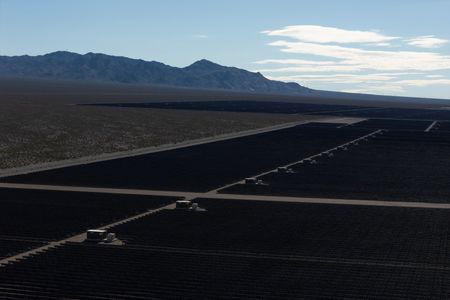 tagreuters.com2025binary_LYNXMPELB90OJ-VIEWIMAGE