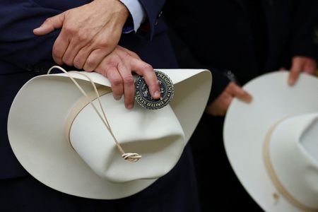 tagreuters.com2025binary_LYNXMPELBB179-VIEWIMAGE