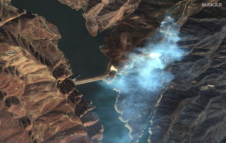 tagreuters.com2025binary_LYNXNPEL0N0OM-VIEWIMAGE