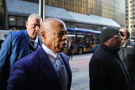 tagreuters.com2025binary_LYNXNPEL0T0NH-VIEWIMAGE