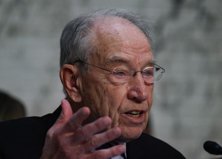 tagreuters.com2025binary_LYNXNPEL0T0WL-VIEWIMAGE