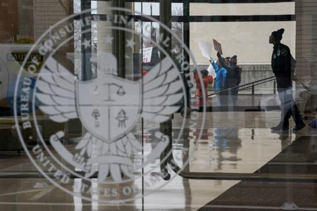 tagreuters.com2025binary_LYNXNPEL1Q0FK-VIEWIMAGE