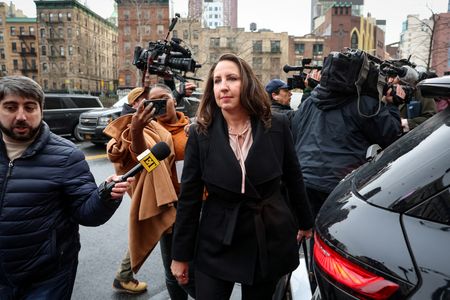 tagreuters.com2025binary_LYNXNPEL230V7-VIEWIMAGE