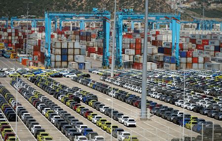 tagreuters.com2025binary_LYNXNPEL2Q03X-VIEWIMAGE