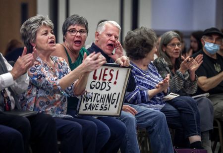 tagreuters.com2025binary_LYNXNPEL2S0AJ-VIEWIMAGE