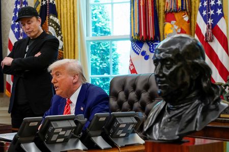 tagreuters.com2025binary_LYNXNPEL4T0ZG-VIEWIMAGE