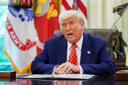 tagreuters.com2025binary_LYNXNPEL4T0ZJ-VIEWIMAGE