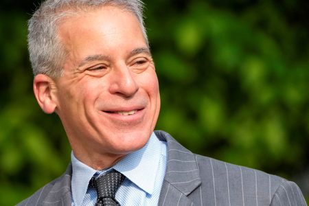 tagreuters.com2025binary_LYNXNPEL530XK-VIEWIMAGE