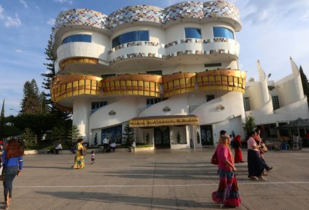 tagreuters.com2025binary_LYNXNPEL890R3-VIEWIMAGE