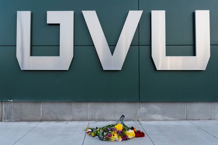 tagreuters.com2025binary_LYNXNPEL8A0VM-VIEWIMAGE