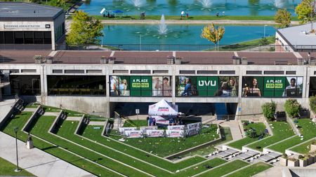 tagreuters.com2025binary_LYNXNPEL8B05G-VIEWIMAGE