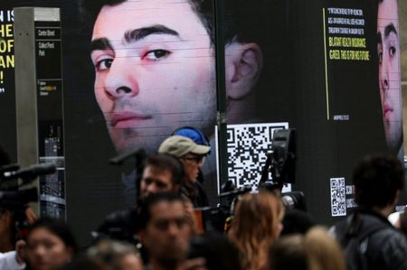 tagreuters.com2025binary_LYNXNPEL8F0PK-VIEWIMAGE