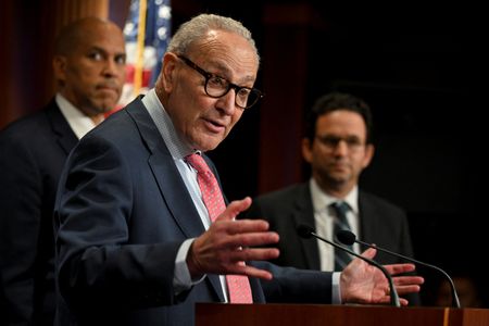 tagreuters.com2025binary_LYNXNPEL8I0WW-VIEWIMAGE