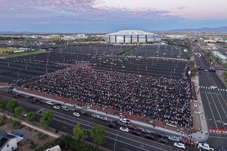 tagreuters.com2025binary_LYNXNPEL8K083-VIEWIMAGE