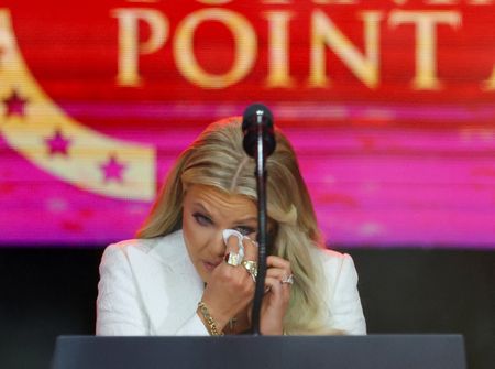 tagreuters.com2025binary_LYNXNPEL8K0FV-VIEWIMAGE