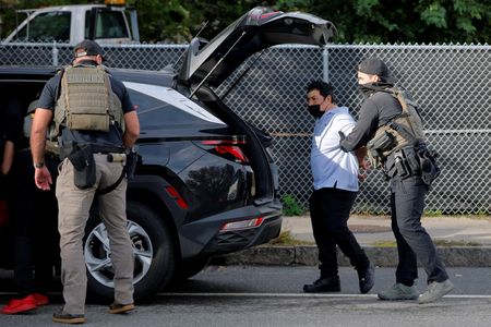 tagreuters.com2025binary_LYNXNPEL8P0Y3-VIEWIMAGE