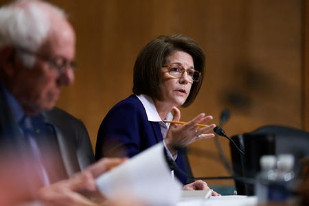 tagreuters.com2025binary_LYNXNPEL901ZM-VIEWIMAGE