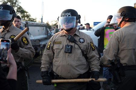 tagreuters.com2025binary_LYNXNPEL920TU-VIEWIMAGE