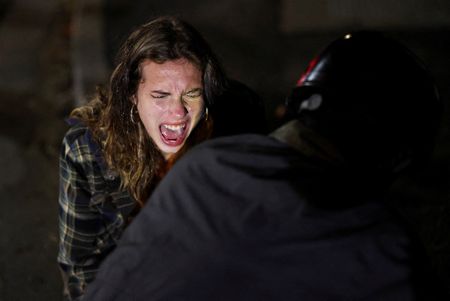 tagreuters.com2025binary_LYNXNPEL920UH-VIEWIMAGE