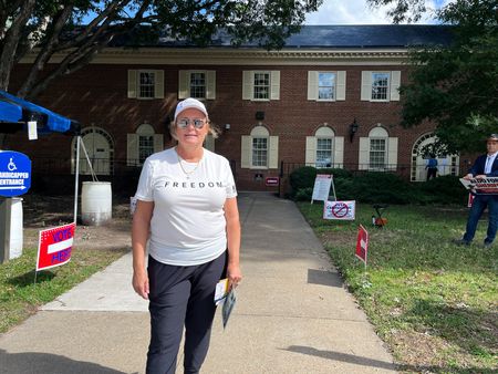 tagreuters.com2025binary_LYNXNPEL9404O-VIEWIMAGE