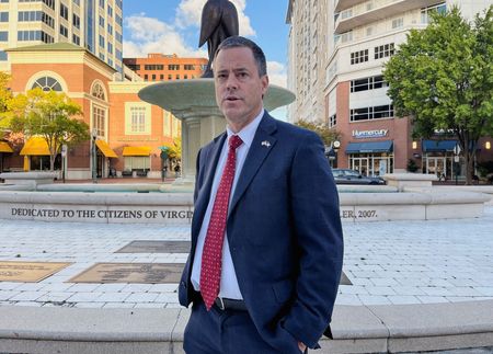 tagreuters.com2025binary_LYNXNPEL9404P-VIEWIMAGE