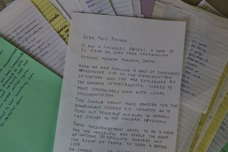 tagreuters.com2025binary_LYNXNPEL970DK-VIEWIMAGE