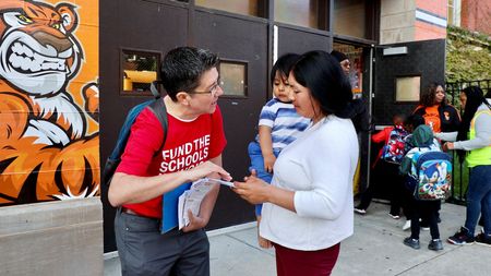 tagreuters.com2025binary_LYNXNPEL990J9-VIEWIMAGE